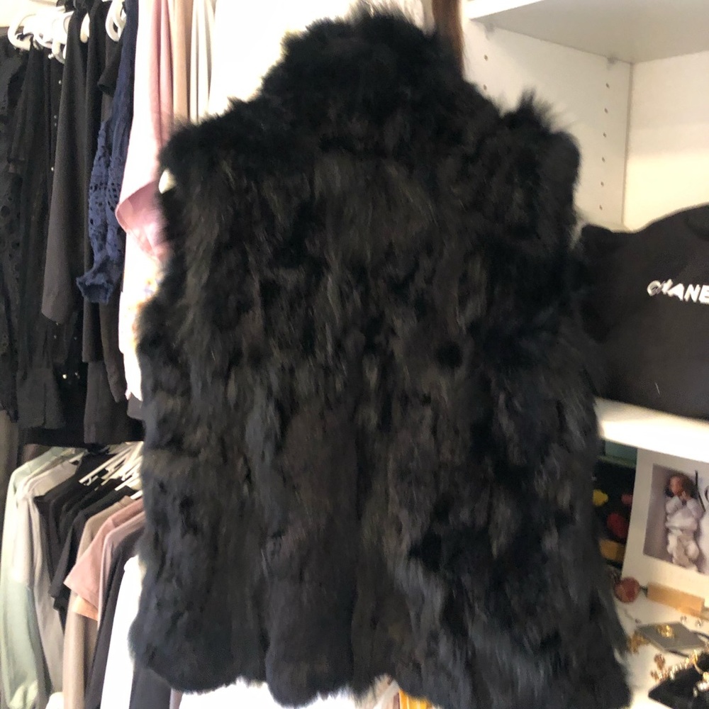 Real Fox + Rabbit Fur Vest - Picture 9 of 9